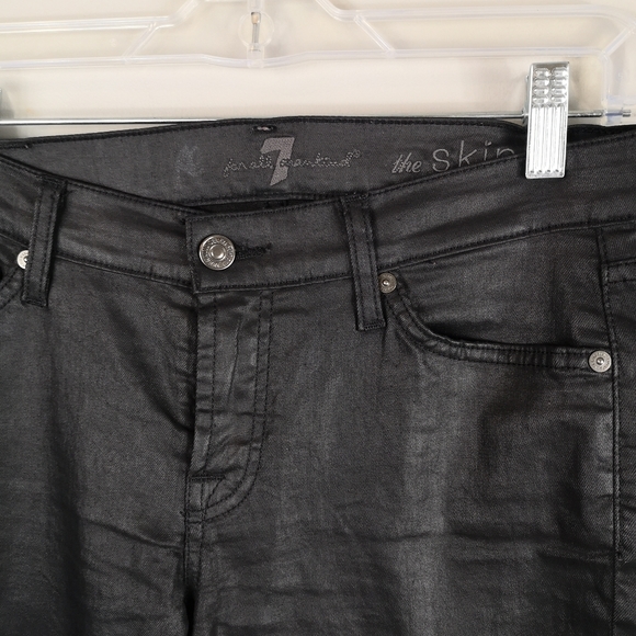 7FAM faux leather coated skinny jeggings - Picture 6 of 11